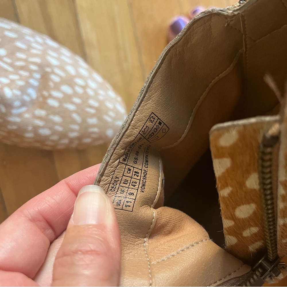 Vionic cow hair pony hair polka dot spotted booties short ankle boots 11 camel - Picture 7 of 7